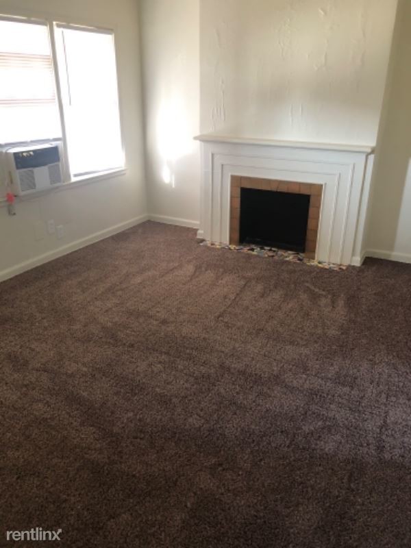 Primary Photo - 1 br, 1 bath Apartment - 2426 E Harry