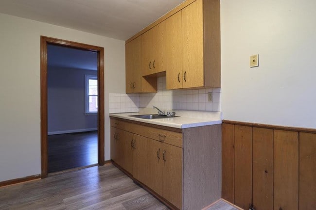 Building Photo - 519 East 222nd Street #UP