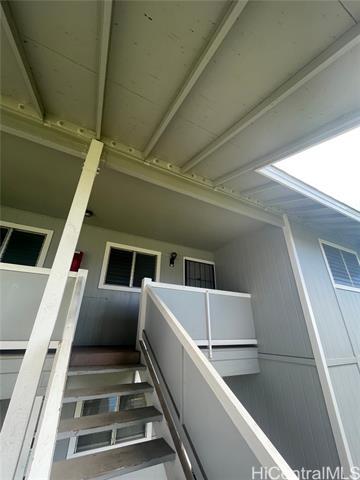 Foto del edificio - 98-459 Hookanike St