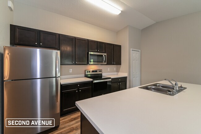 Foto del edificio - 437 Redwing St