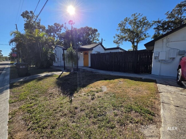 Foto del edificio - 1100 Beverly Ave NW