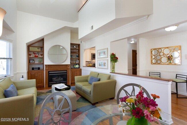 Foto del edificio - 107 Brinley Ave