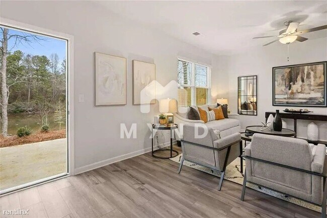 Building Photo - 3 br, 2.5 bath Townhome - 2820 Saratoga La...