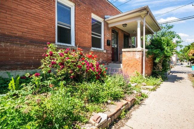Building Photo - 22 E Bayaud Ave