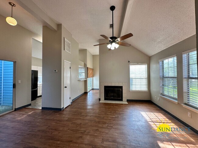 Foto del edificio - Gorgeous 3 Bedroom Home in Fort Walton Beach!