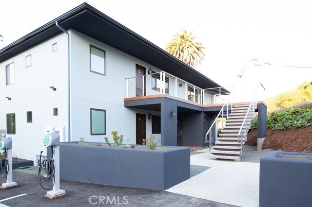 Foto del edificio - 210 Laurel St