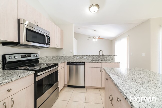 Building Photo - 431 Ohio Way, Poinciana, FL 34759