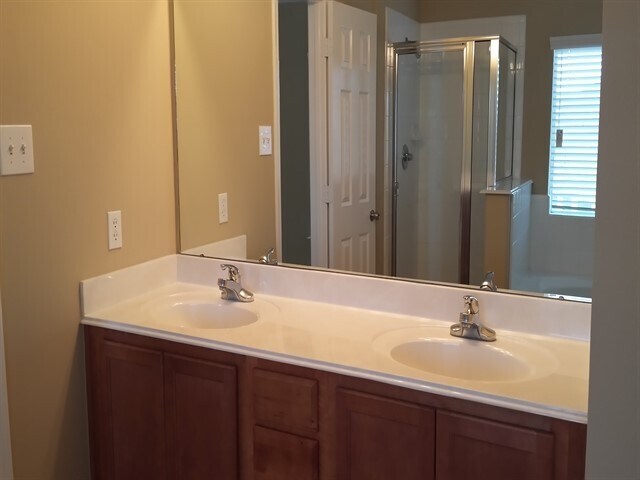 Foto del edificio - 4934 Trailing Clover Ct