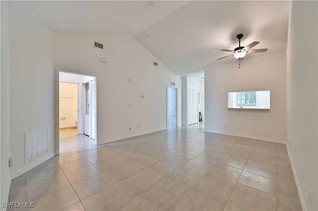 Foto del edificio - 8407 Bernwood Cove Loop