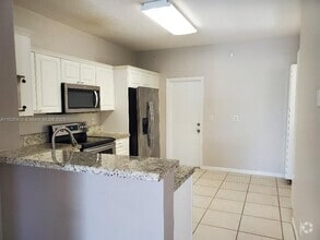 Building Photo - 3670 San Simeon Cir