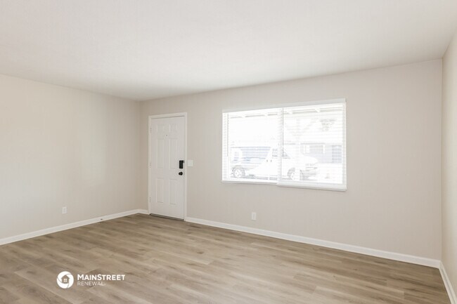 Building Photo - 12634 N 30th Ave