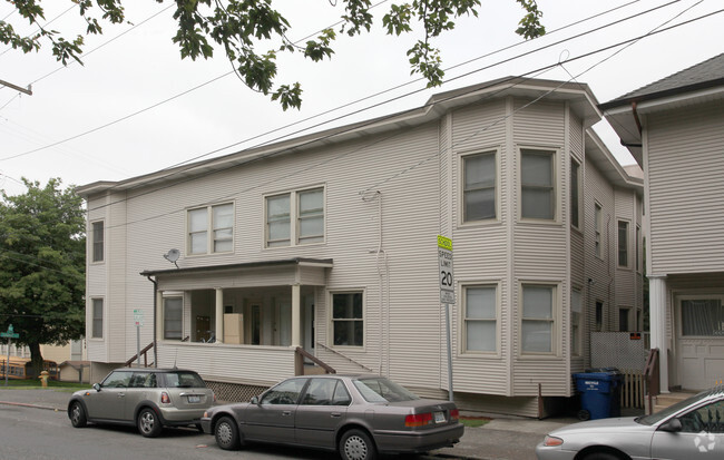 Primary Photo - 500 East Union Apartments