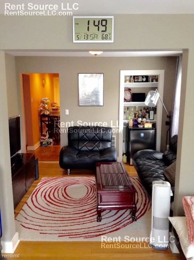 Building Photo - 3 br, 1 bath  - 51 Tremont St