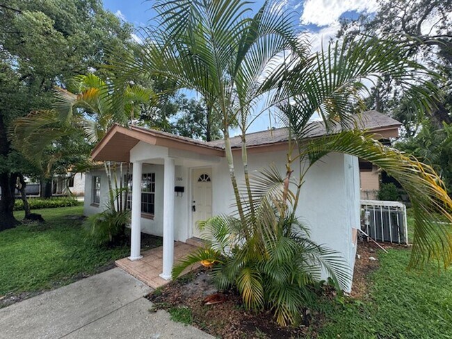 Foto del edificio - Spacious 3 bedroom