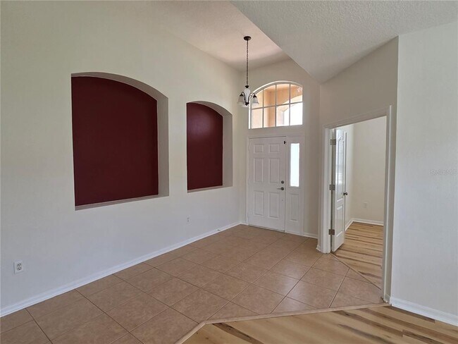 Building Photo - 4732 Mapletree Loop