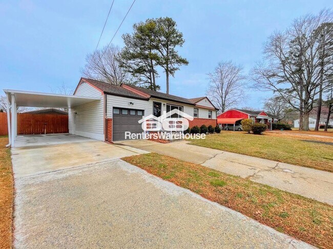 Foto del edificio - 528 Plantation Dr