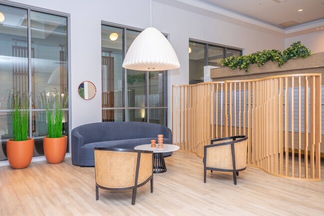 Foto del edificio - Summer House Apartments