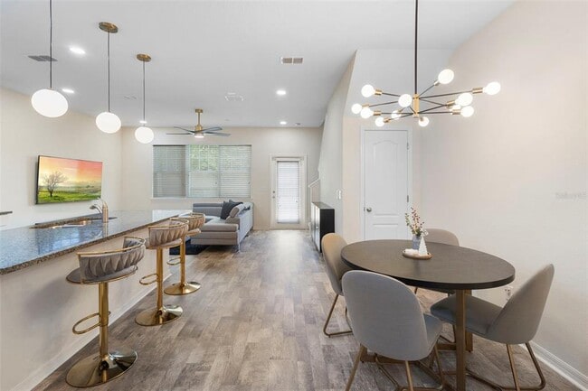 Building Photo - 1043 Taramundi Dr