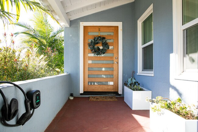 Foto del edificio - 4015 W 60th St