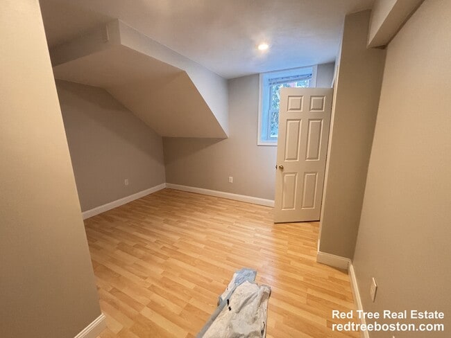 Foto del edificio - 10 Strathmore Rd