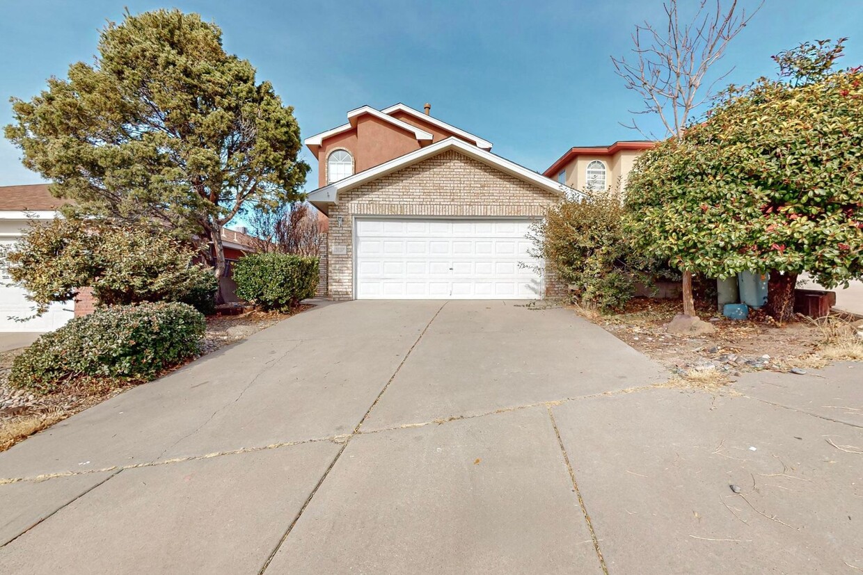 Foto principal - FOOTHILLS 3/BD 2.5/BA 2-STORY