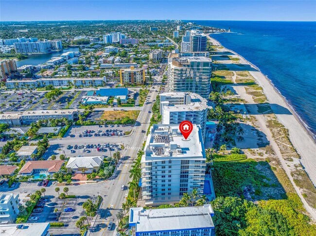 Building Photo - 704 N Ocean Blvd