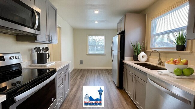 Foto del edificio - Cute 3 bedroom 2 bath home in Tacoma!