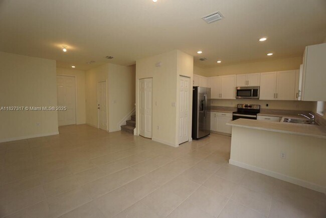 Foto del edificio - 10911 W 33rd Ln
