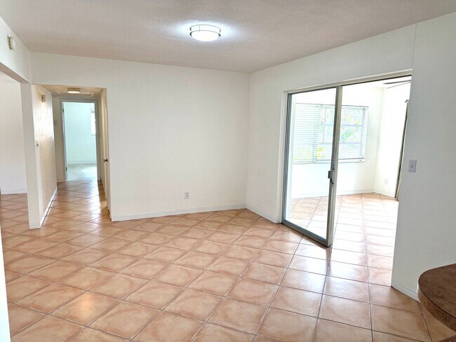 Building Photo - Waterfront Home for Rent – 2BR/2.5BA + Doc...