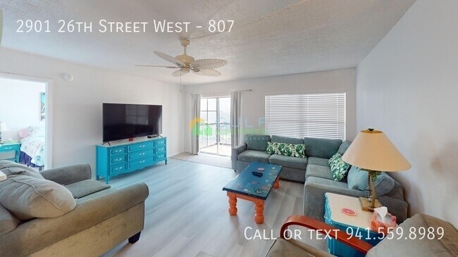 Photo - 2901 26th St W Townhome