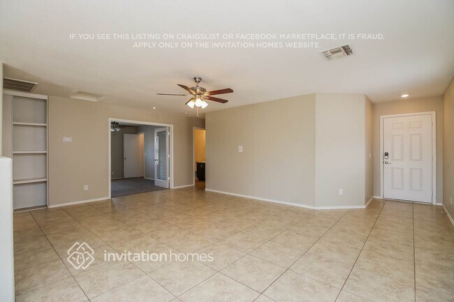 Building Photo - 1102 E Dust Devil Dr
