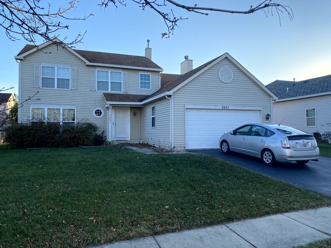 9451 73rd St, Kenosha, WI 53142 House Rental in Kenosha, WI