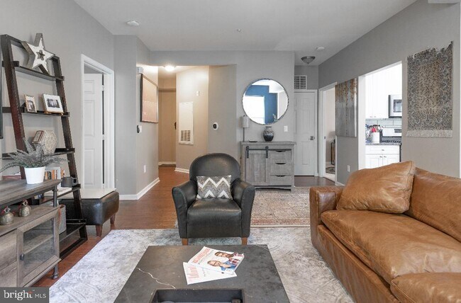 Building Photo - 5958 Founders Hill Dr