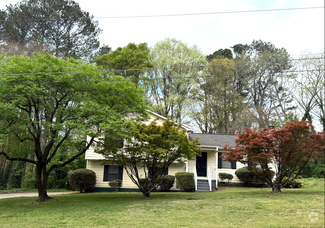 Building Photo - 3022 Landmark Dr SW