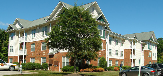 Sterling Glen Apartments Chesterfield, VA