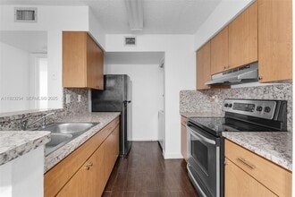 Building Photo - 15221 SW 80th St