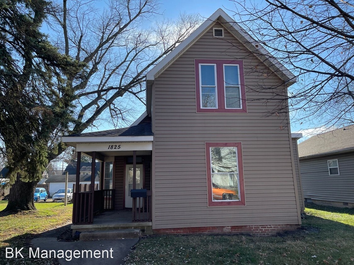 Primary Photo - 3 br, 2.5 bath House - 1825 Greenbush St