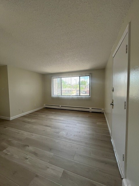 Sala de estar - Orchard Glen Apartments