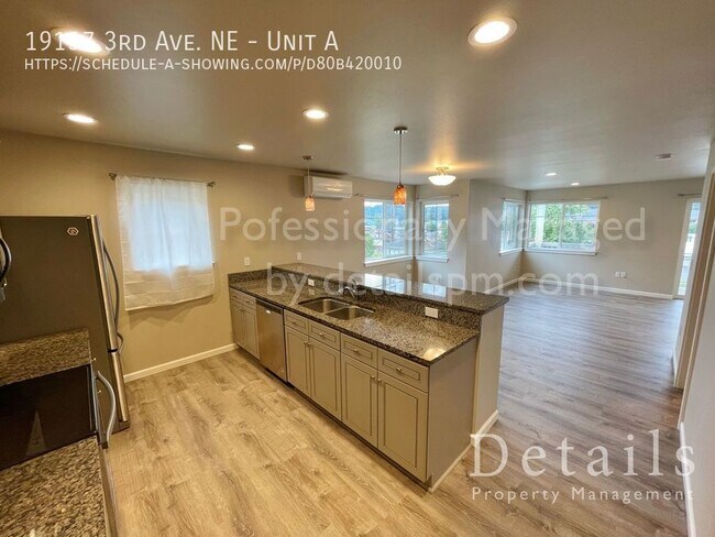 Foto del edificio - 19157 3rd Ave NE