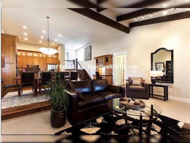 Foto del edificio - This property offers a NO DEPOSIT option available for qualified renters!