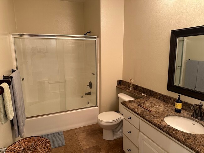 Own bathroom - 12370 Carmel Country Rd