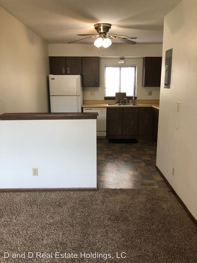 Foto del edificio - 4571 Vasey Ave