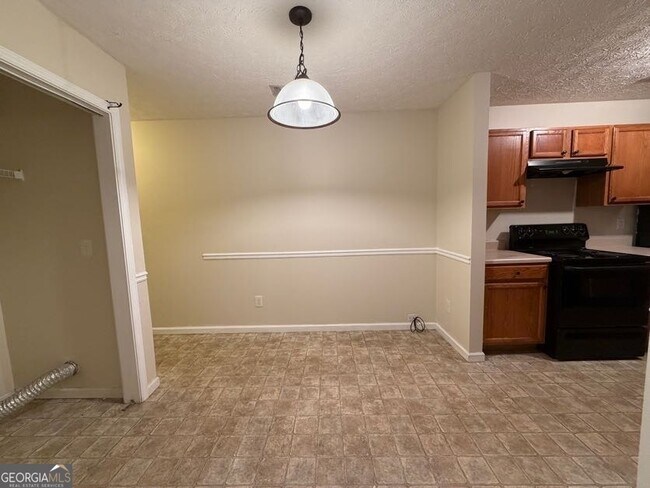 Foto del edificio - 5196 Tew Ln SW