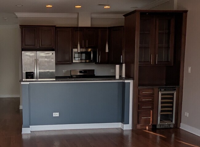 Foto del edificio - Incredible Humboldt Park Penthouse 2b/2b