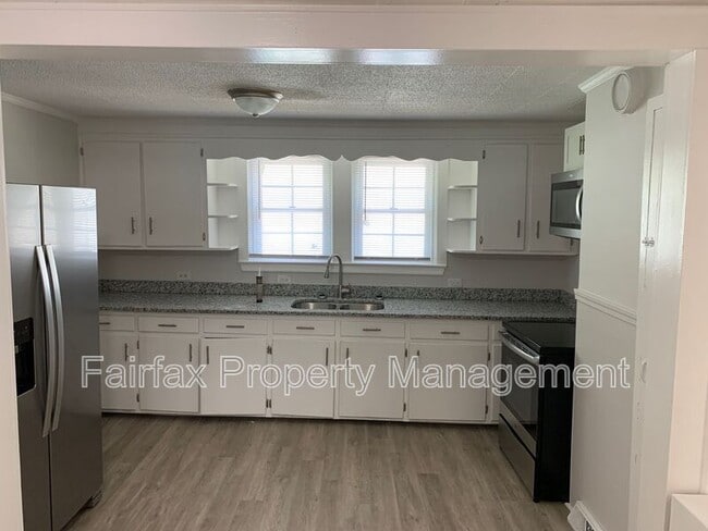 Foto del edificio - 1504 Concord St