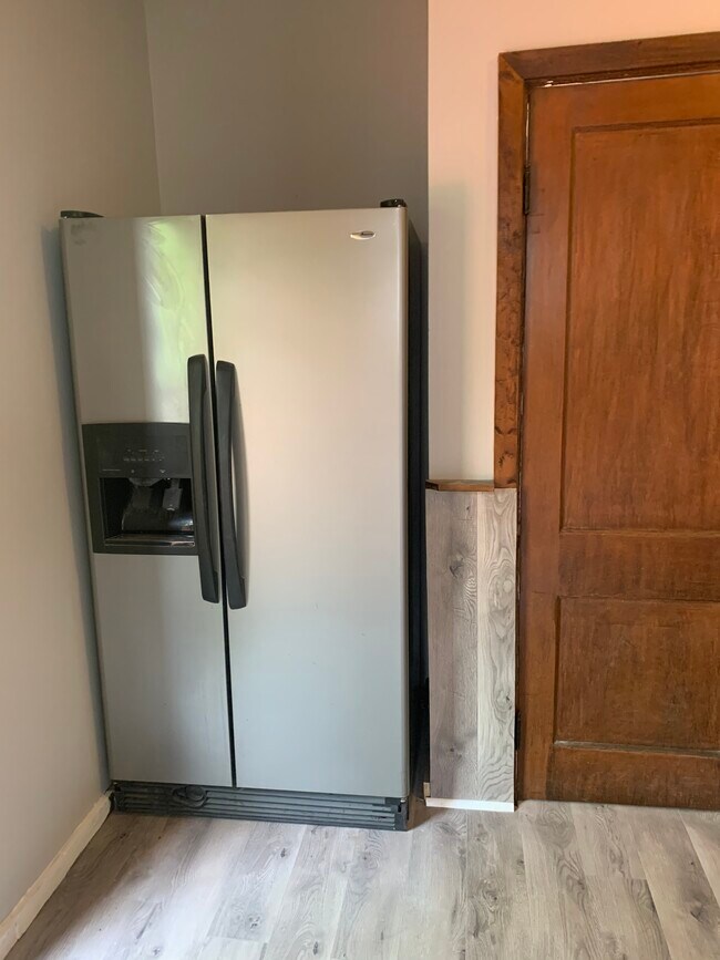 Foto del edificio - 2327 Ravine St