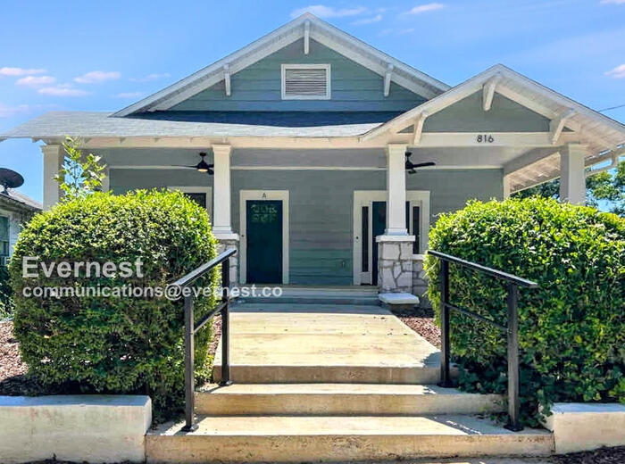 Foto principal - 816 Brookline St SW