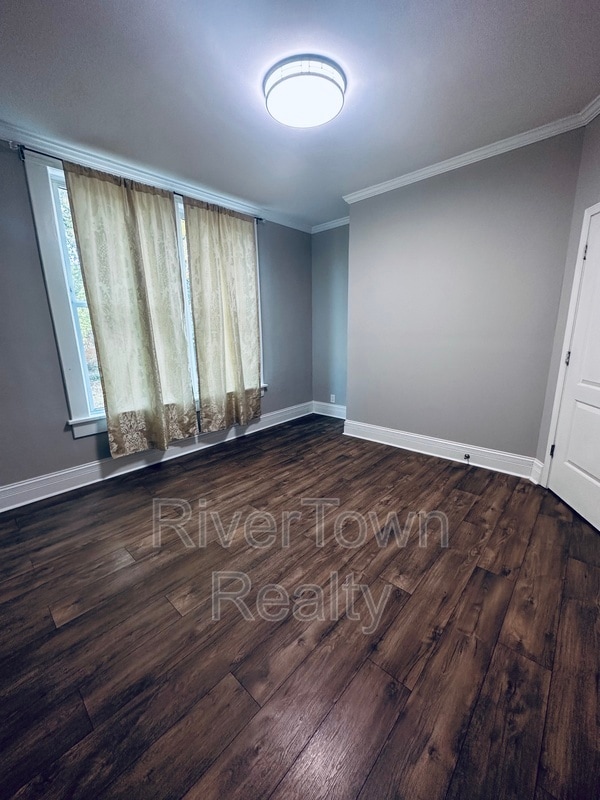 Foto del edificio - 215 N Bellevue Blvd