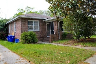 Building Photo - 931 Ashley Ave