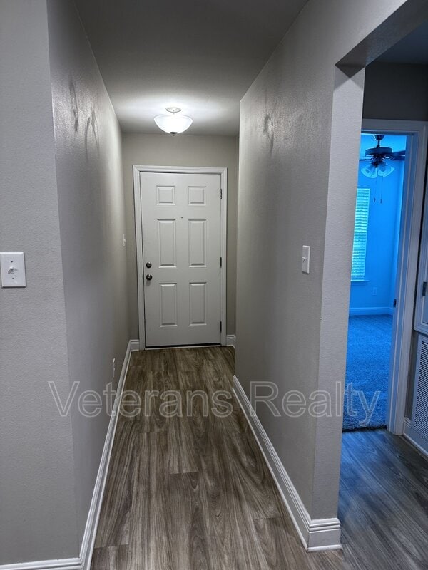 Foto del edificio - 14073 Fox Hill Dr